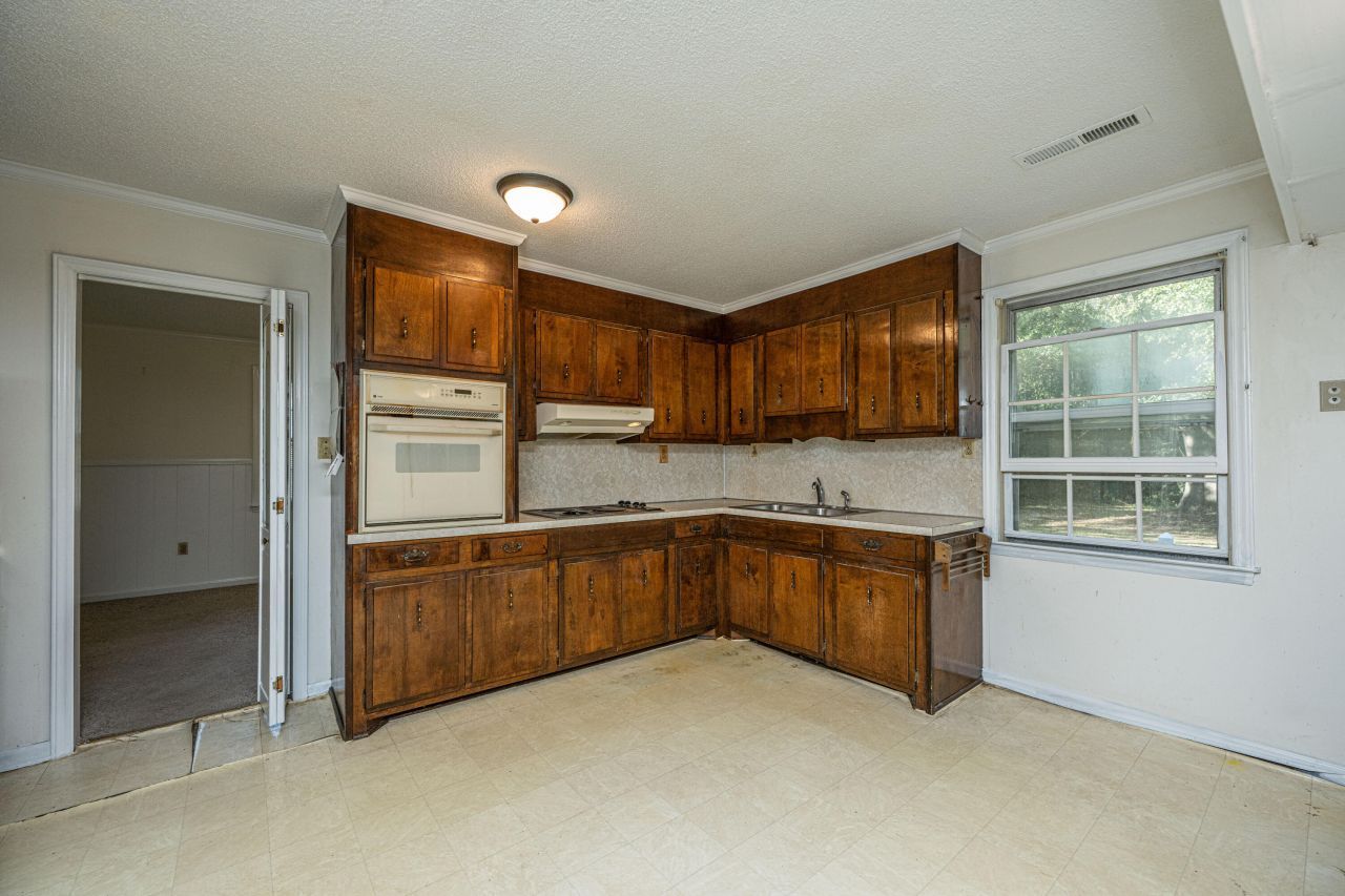 864 Bunch Ford Road Photo 22