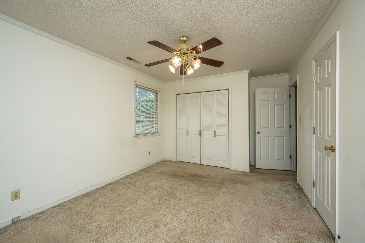 864 Bunch Ford Road Photo 32