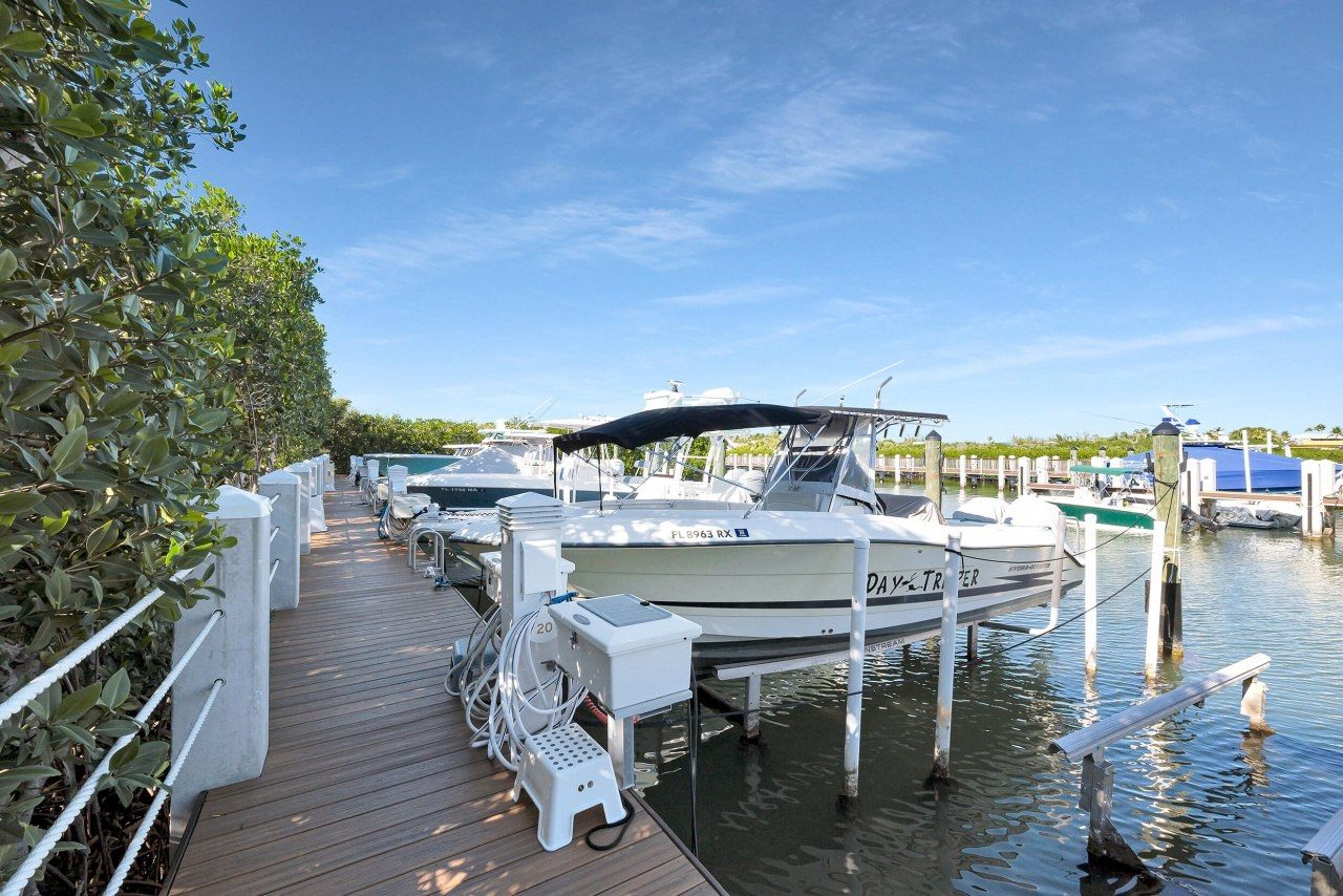 9826 Leeward Avenue, Key Largo, FL 33037 Photo