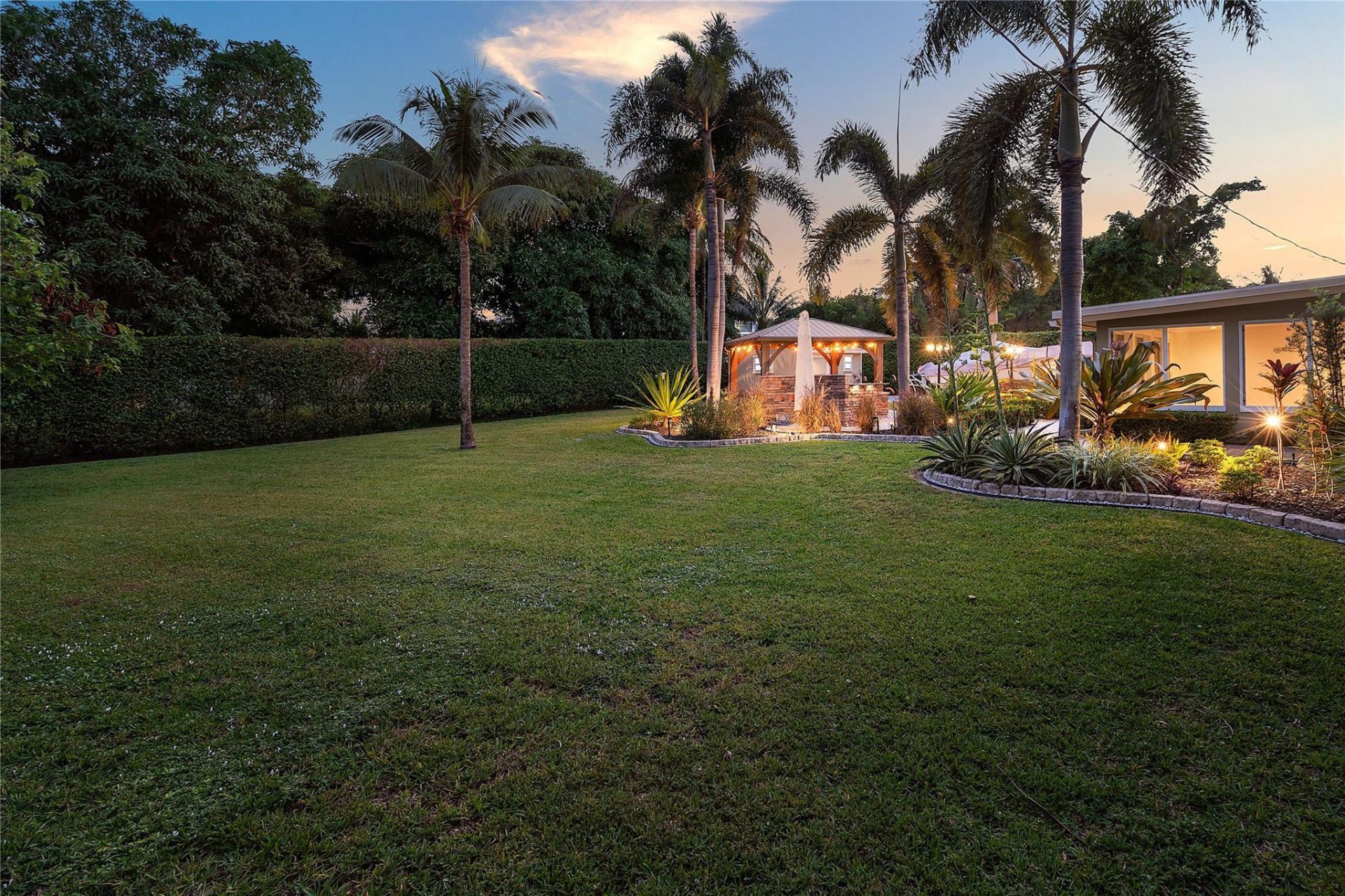 112 SW 24th Avenue, Boynton Beach, FL 33435 Photo