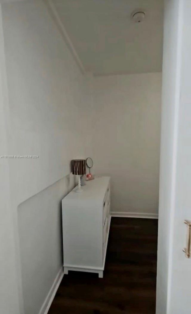 6345 Collins, Unit 732, Miami Beach, FL 33141 Photo