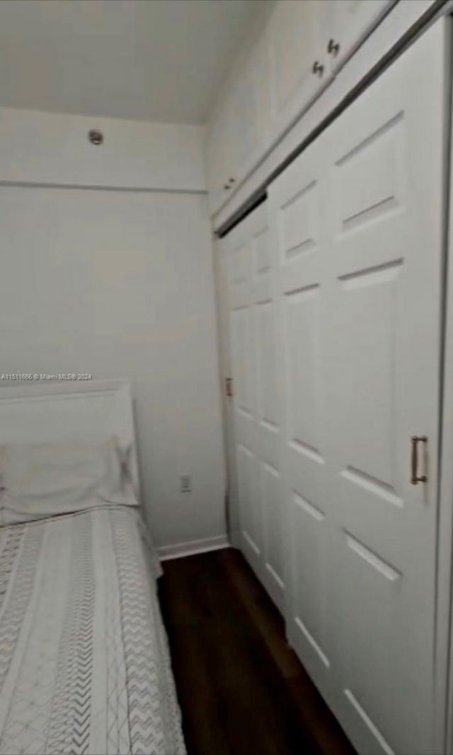 6345 Collins, Unit 732, Miami Beach, FL 33141 Photo