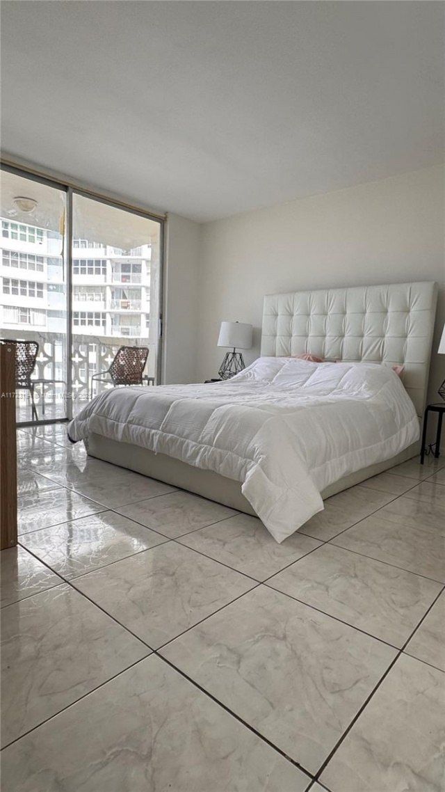 1825 S Ocean Dr, Unit 506, Hallandale Beach, FL 33009 Photo