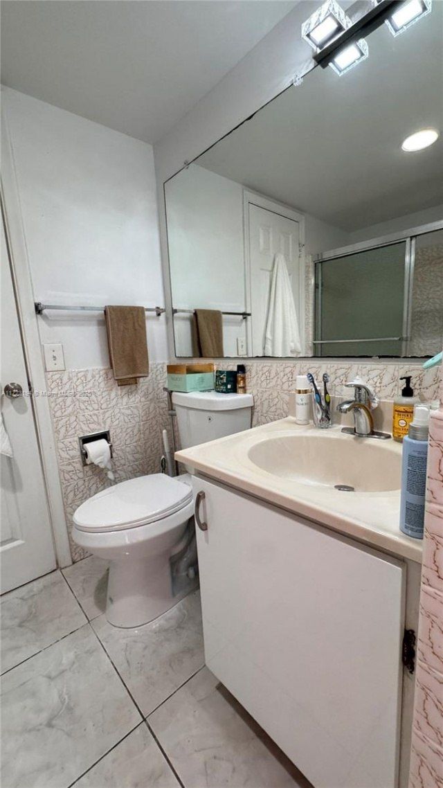 1825 S Ocean Dr, Unit 506, Hallandale Beach, FL 33009 Photo