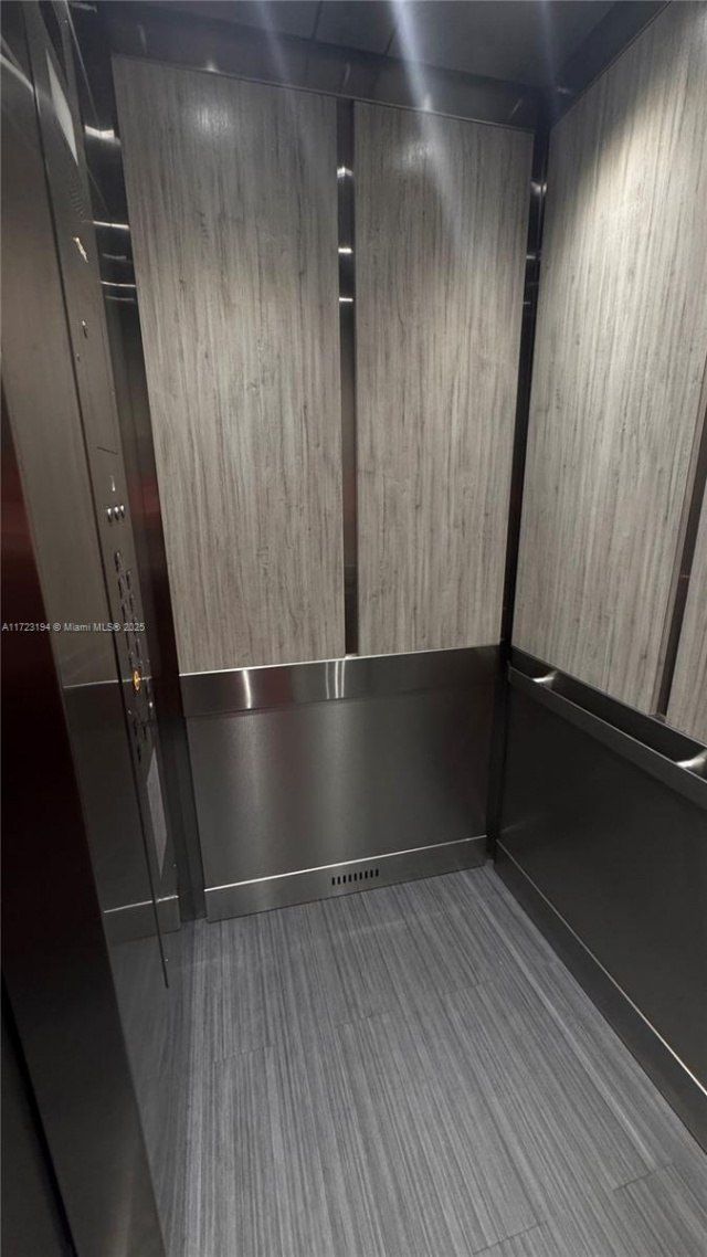 1825 S Ocean Dr, Unit 506, Hallandale Beach, FL 33009 Photo