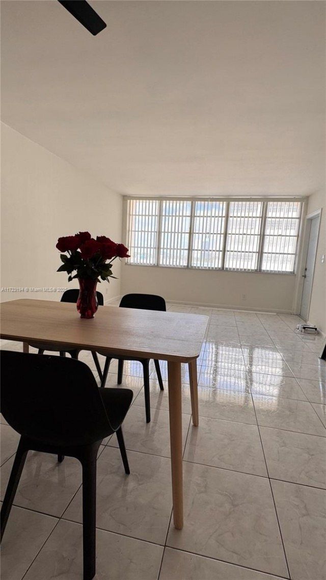 1825 S Ocean Dr, Unit 506, Hallandale Beach, FL 33009 Photo