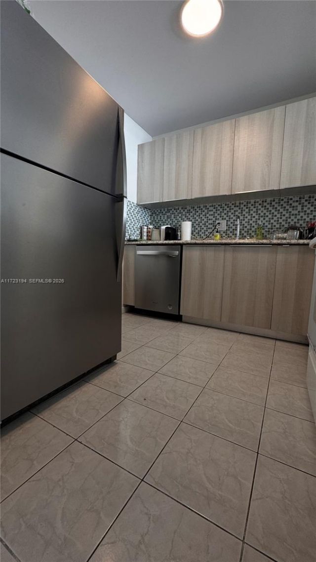 1825 S Ocean Dr, Unit 506, Hallandale Beach, FL 33009 Photo