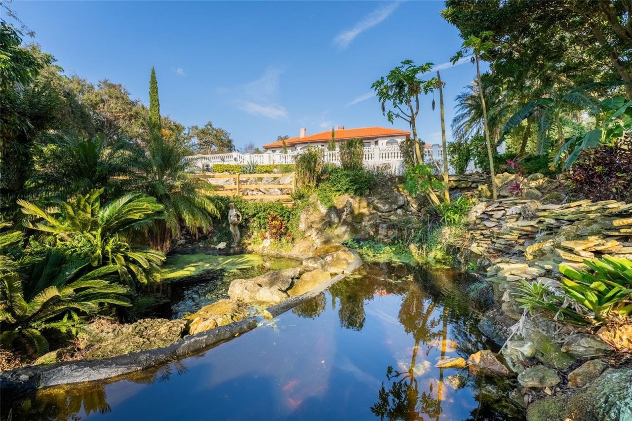 11148 Lane Park Road, Tavares, FL 32778 Photo