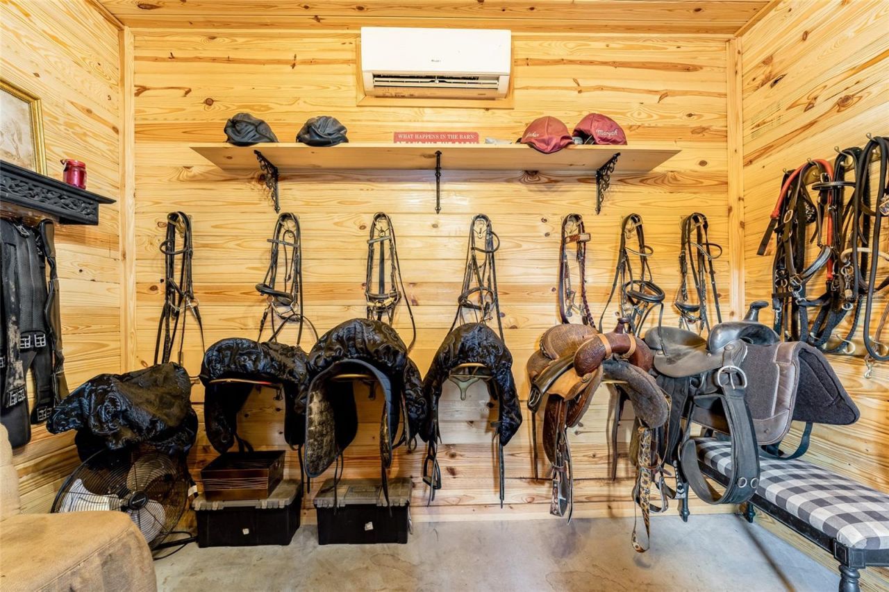 11148 Lane Park Road, Tavares, FL 32778 Photo