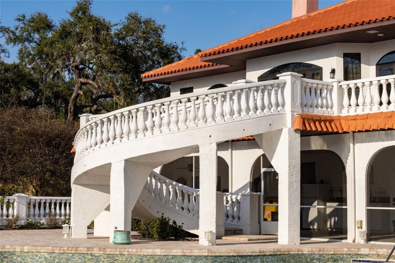 11148 Lane Park Road, Tavares, FL 32778 Photo