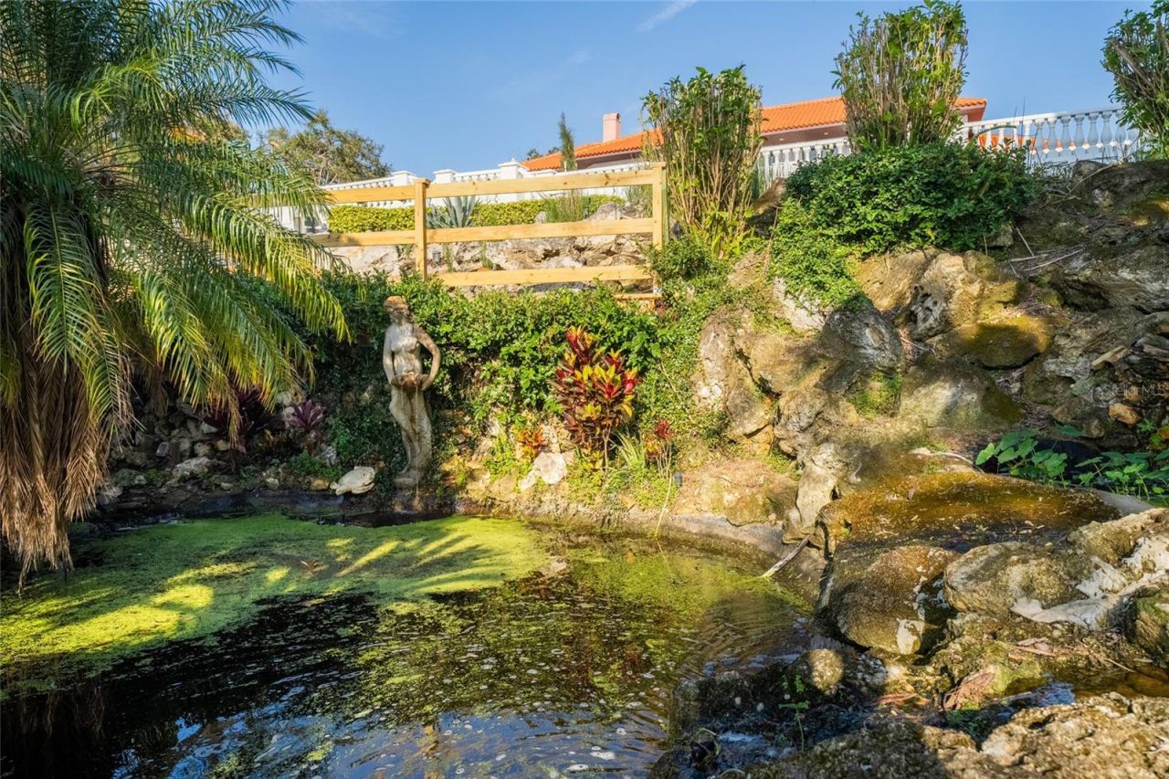 11148 Lane Park Road, Tavares, FL 32778 Photo