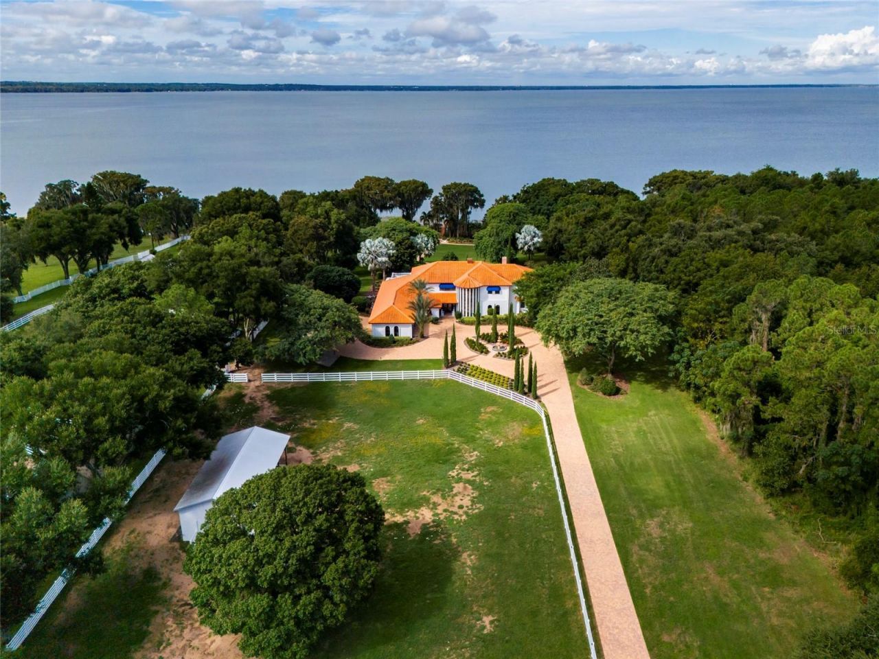 11148 Lane Park Road, Tavares, FL 32778 Photo