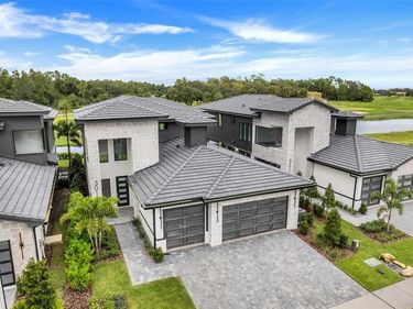 3015 KENSINGTON AVENUE, DAVENPORT, FL 33837