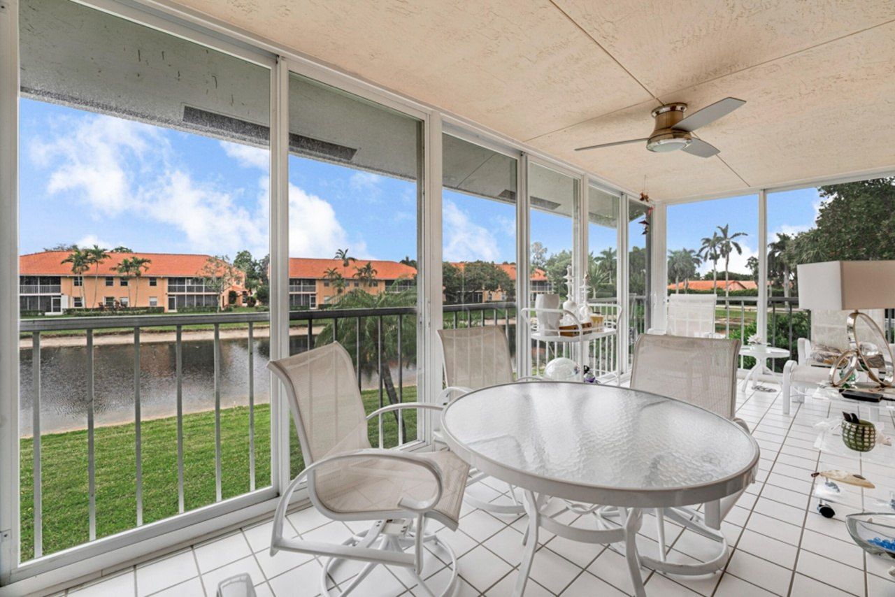 7023 Summer Tree Drive, Unit 202, Boynton Beach, FL 33437 Photo