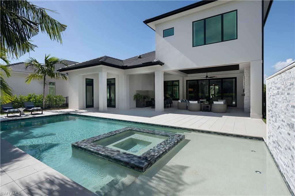 6634 Palisades Ave, Naples, FL 34109 Photo