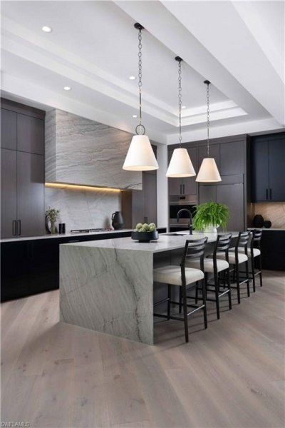 6634 Palisades Ave, Naples, FL 34109 Photo