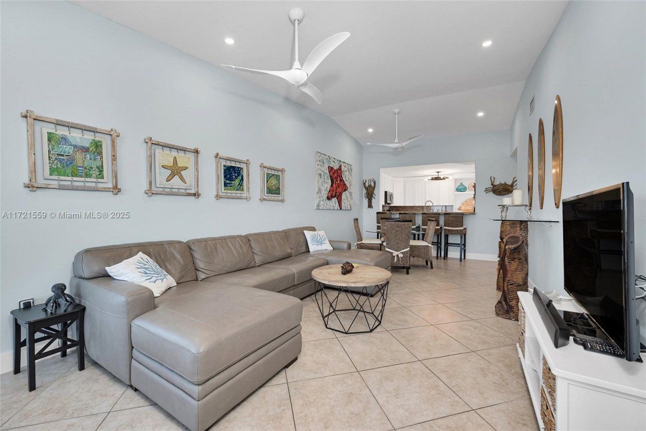 9826 Leeward Ave, Unit 9826, Key Largo, FL 33037 Photo