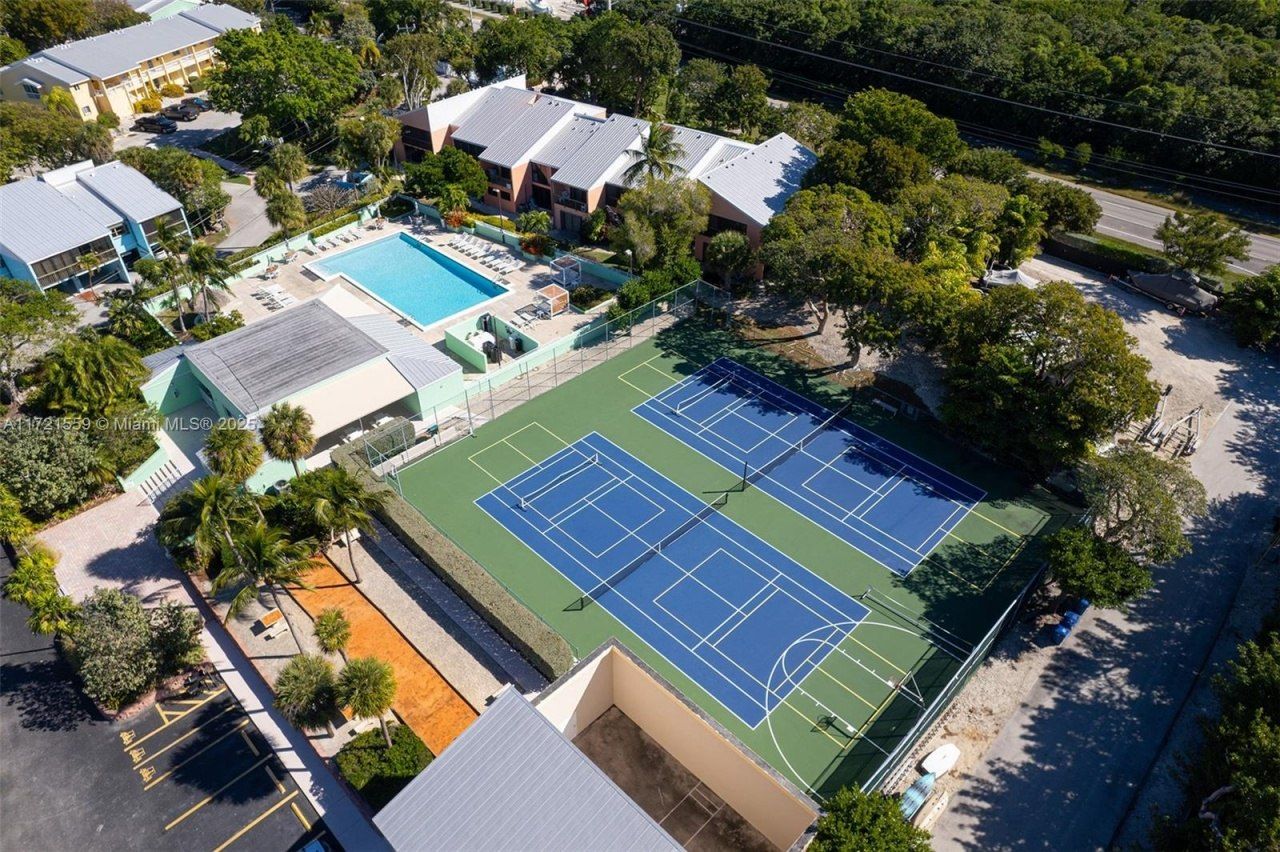 9826 Leeward Ave, Unit 9826, Key Largo, FL 33037 Photo