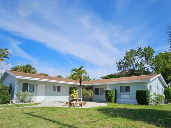 1231 NE 23rd Ave, Pompano Beach, FL 33062