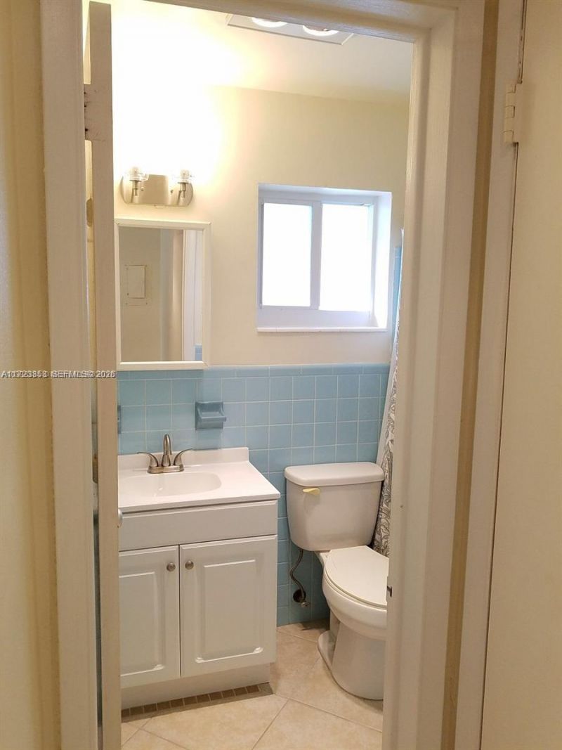 1231 NE 23rd Ave, Pompano Beach, FL 33062 Photo