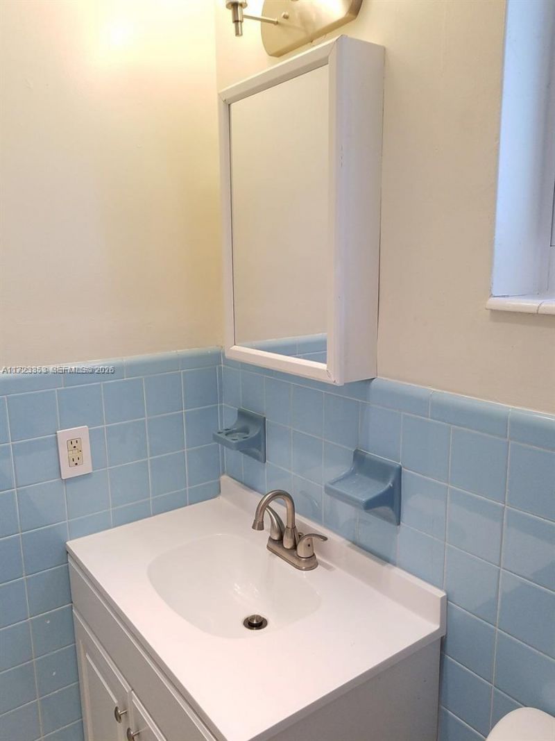 1231 NE 23rd Ave, Pompano Beach, FL 33062 Photo