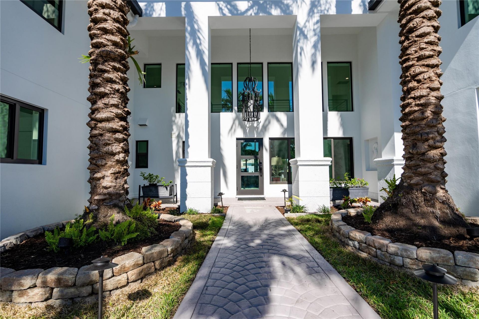 2817 NE 26th Ct, Fort Lauderdale, FL 33306 Photo