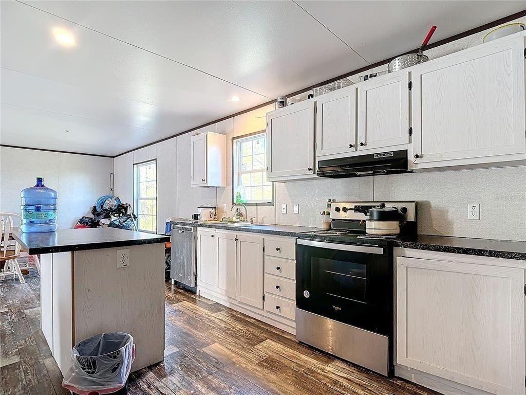 8325 Strasse Boulevard, Punta Gorda, FL 33982 Photo