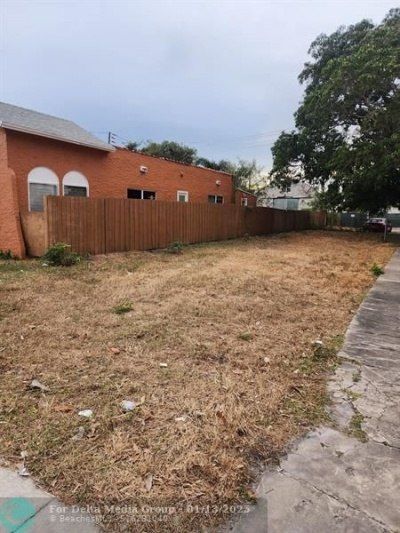 407 N H Street, Lake Worth Beach, FL 33460 Photo