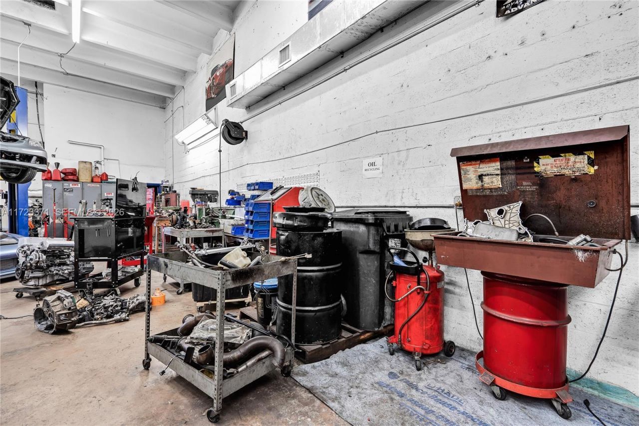 2700 W 79th St, Hialeah, FL 33016 Photo