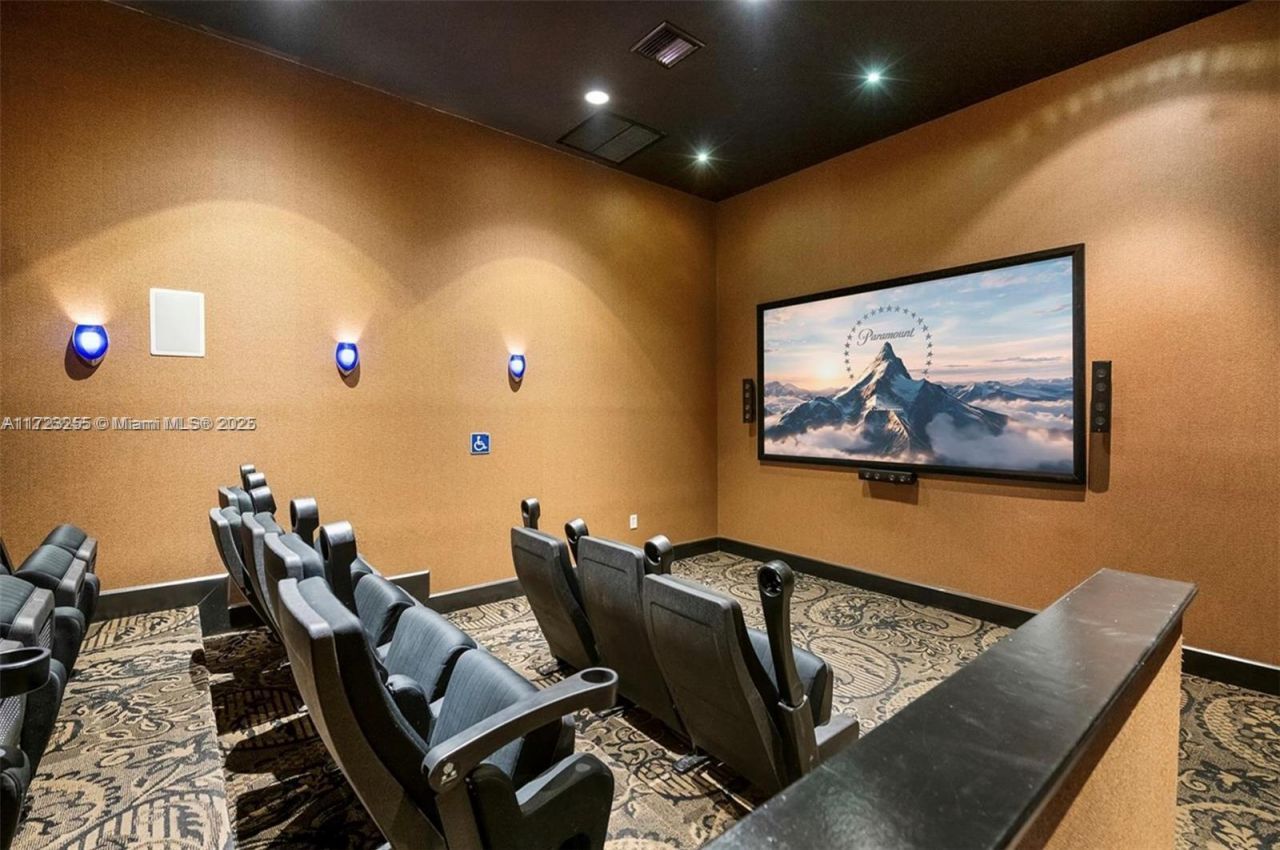 1830 Radius Dr, Unit 810, Hollywood, FL 33020 Photo