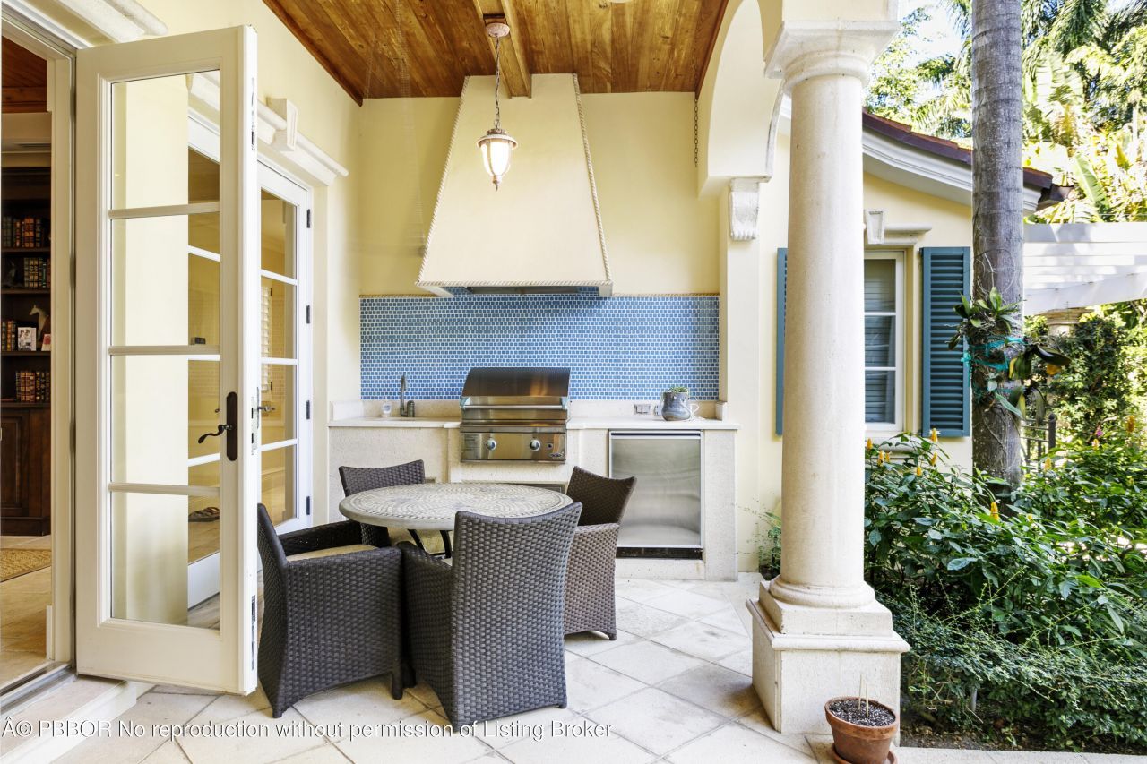 223 Coral Lane, Palm Beach, FL 33480 Photo