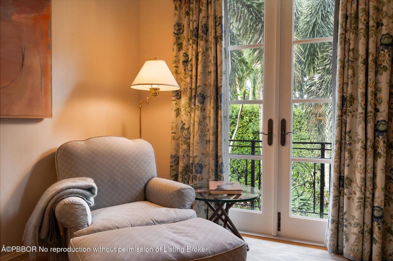 223 Coral Lane, Palm Beach, FL 33480 Photo