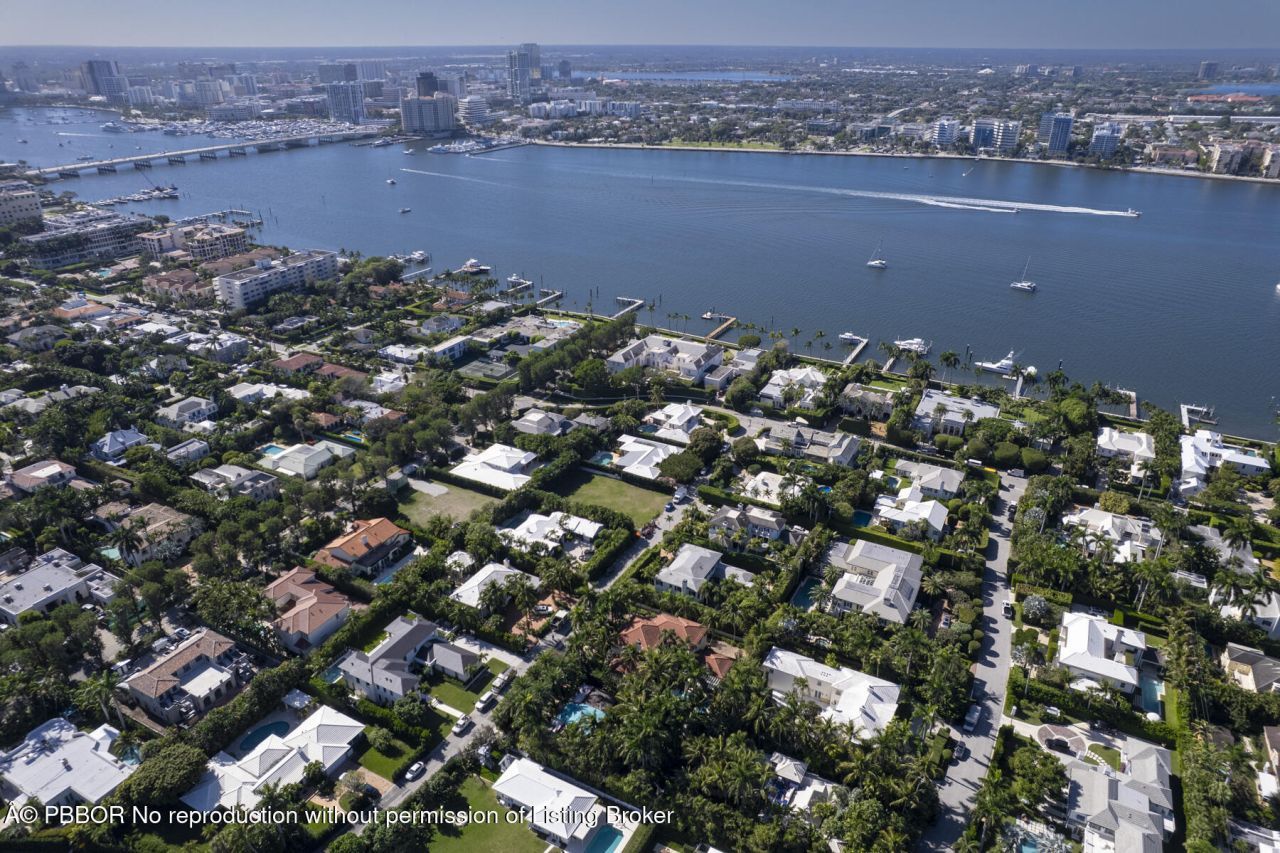 223 Coral Lane, Palm Beach, FL 33480 Photo