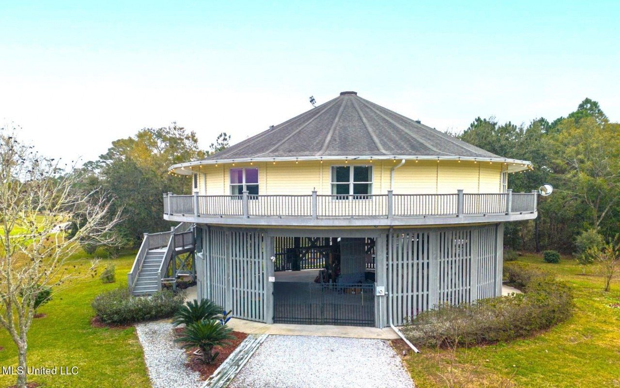 309 Lemoyne Road, Pass Christian, MS 39571 Main Photo