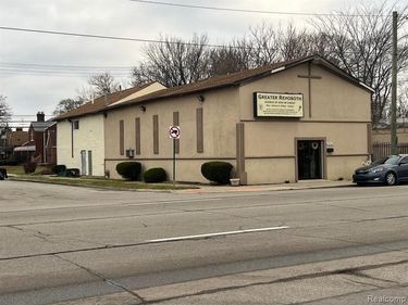 15144 PLYMOUTH Road, Detroit, Mi 48227