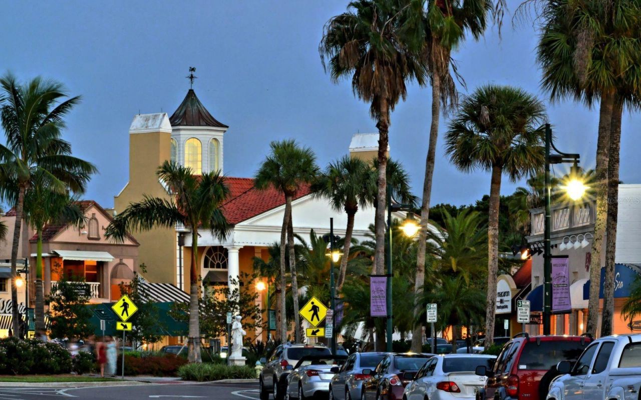 800 S Blvd Of Presidents, Unit 12, Sarasota, FL 34236 Photo