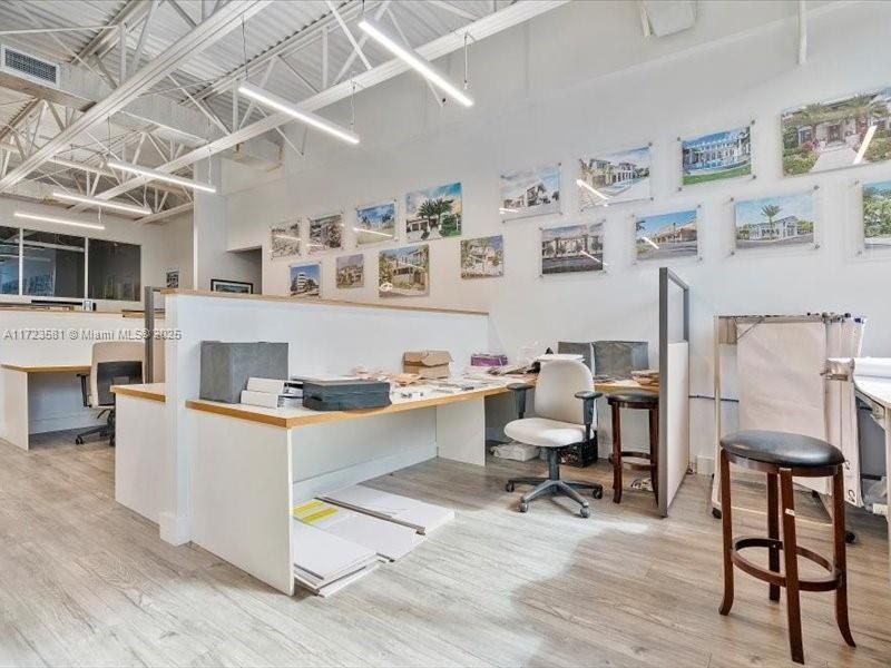 2404 Hollywood Blvd, Hollywood, FL 33020 Photo