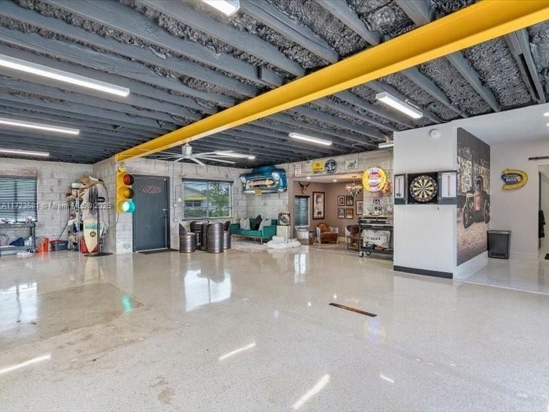 2404 Hollywood Blvd, Hollywood, FL 33020 Photo