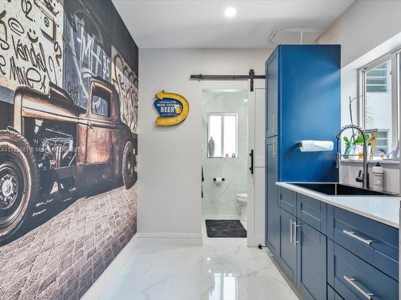 2404 Hollywood Blvd, Hollywood, FL 33020 Photo