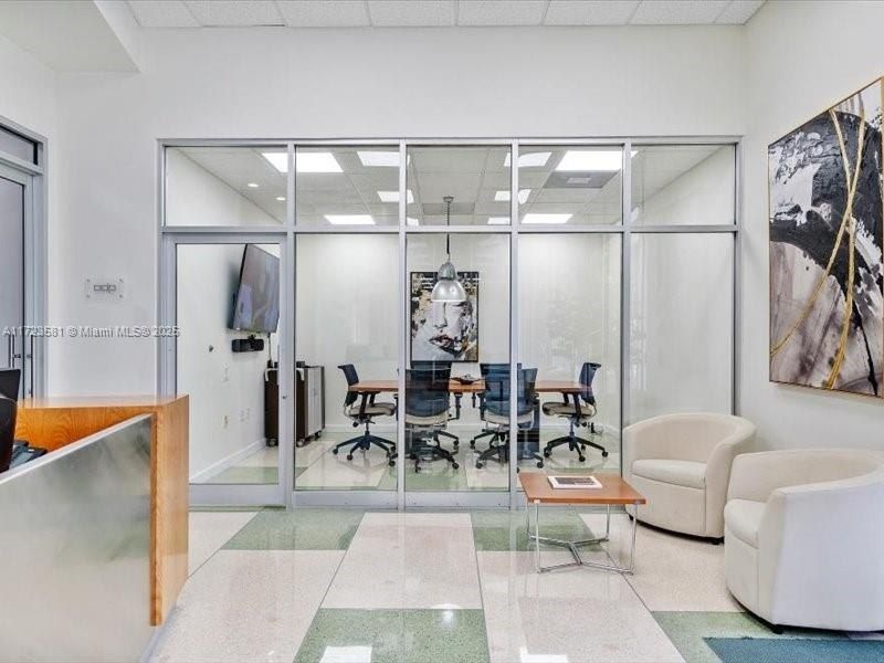 2404 Hollywood Blvd, Hollywood, FL 33020 Photo