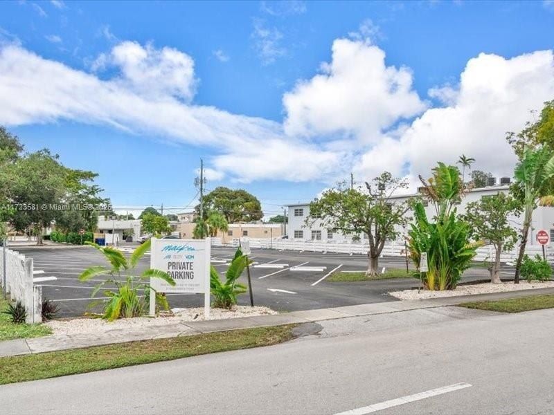 2404 Hollywood Blvd, Hollywood, FL 33020 Photo