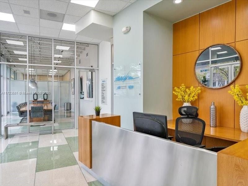 2404 Hollywood Blvd, Hollywood, FL 33020 Photo