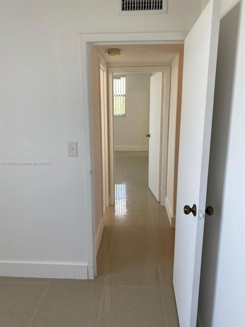 1800 SW 81st Ave, Unit 1407, North Lauderdale, FL 33068 Photo
