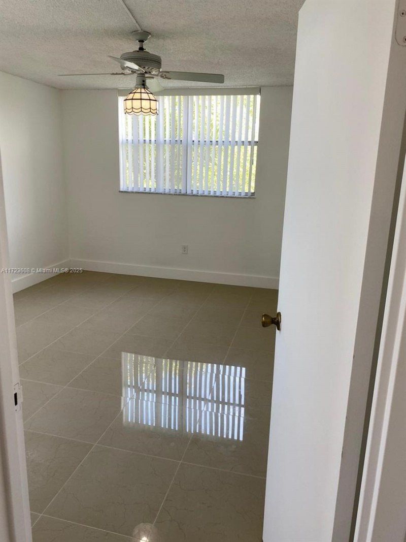 1800 SW 81st Ave, Unit 1407, North Lauderdale, FL 33068 Photo