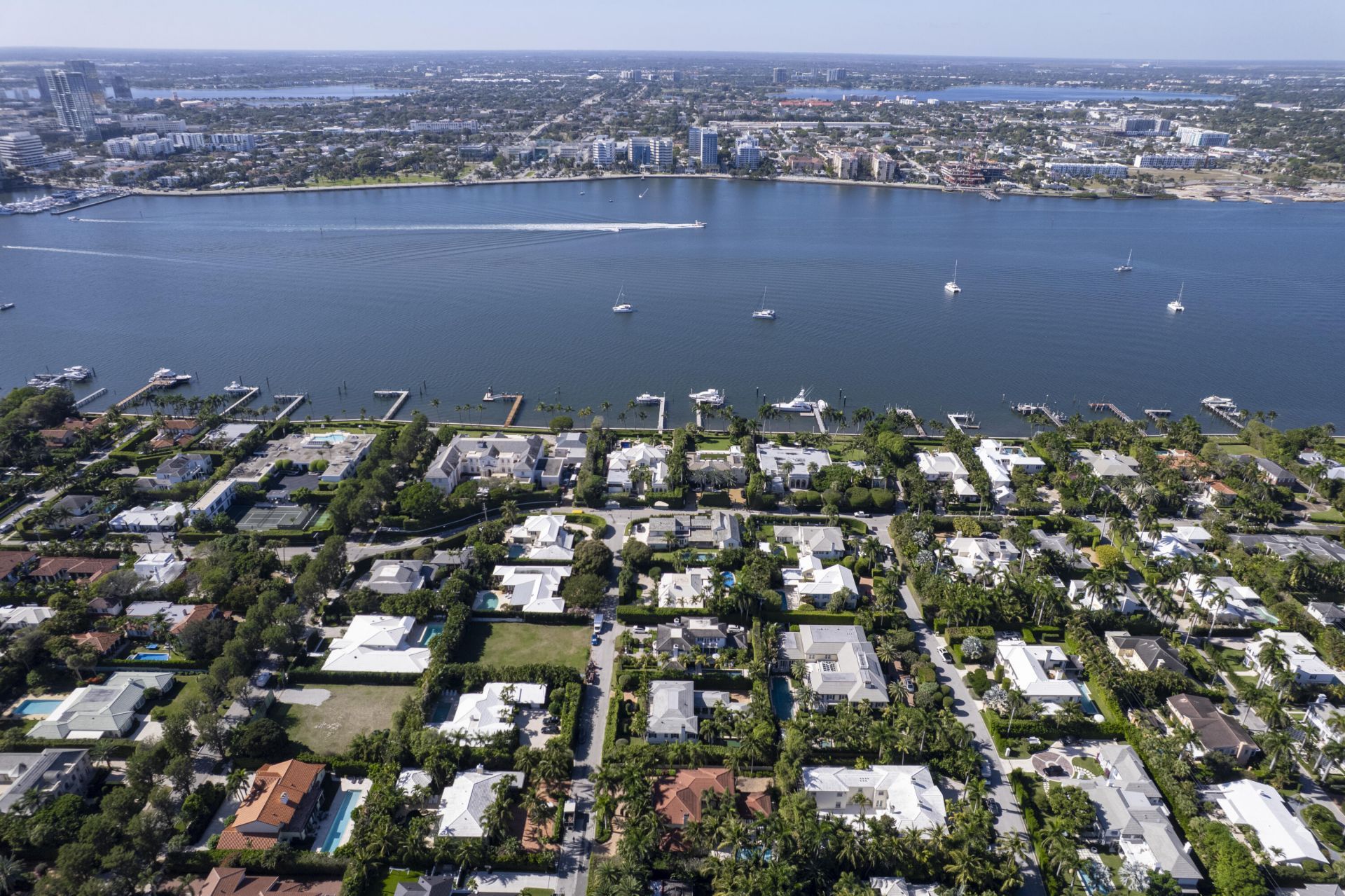 223 Coral Lane, Palm Beach, FL 33480 Photo