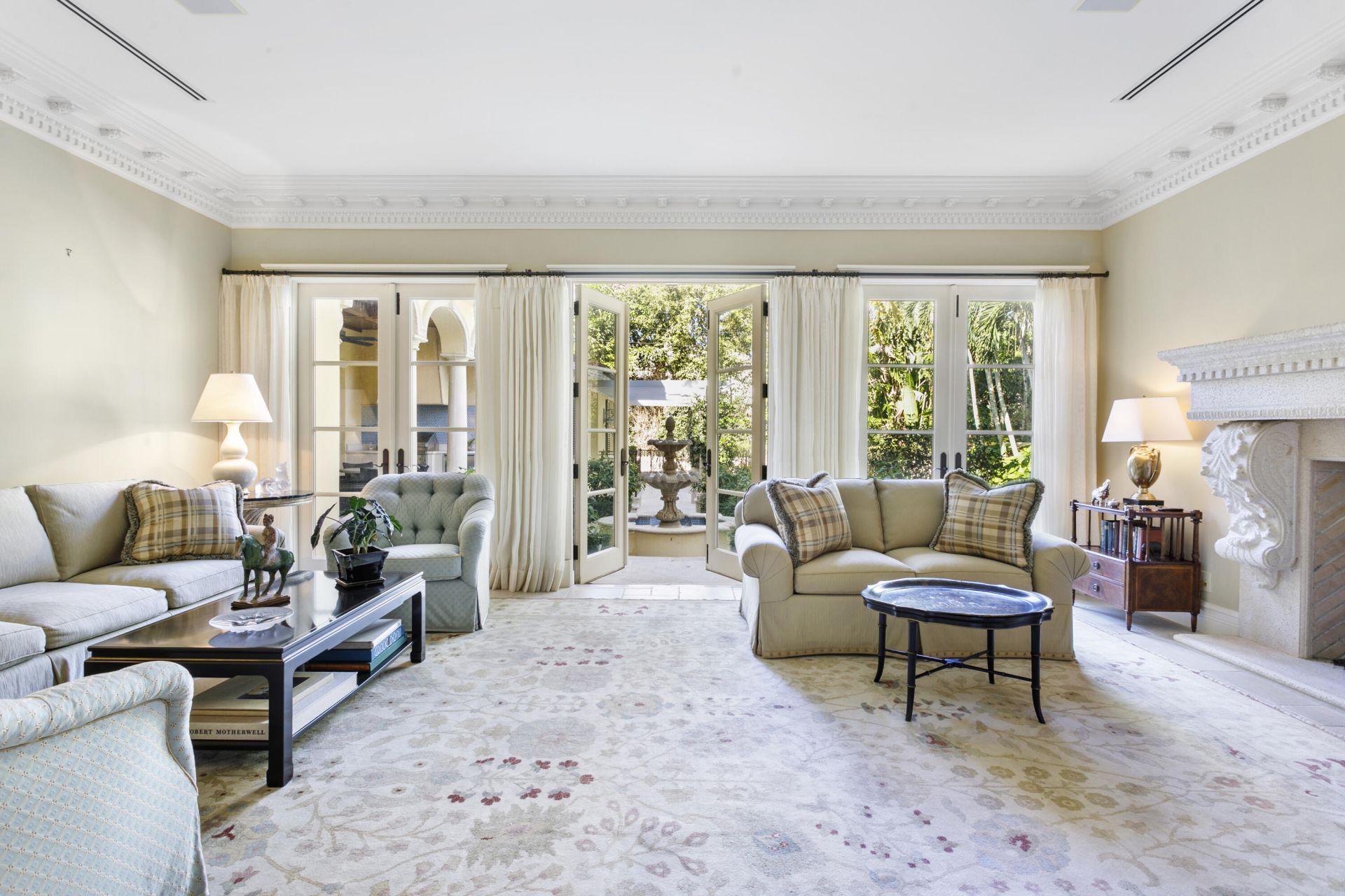 223 Coral Lane, Palm Beach, FL 33480 Photo