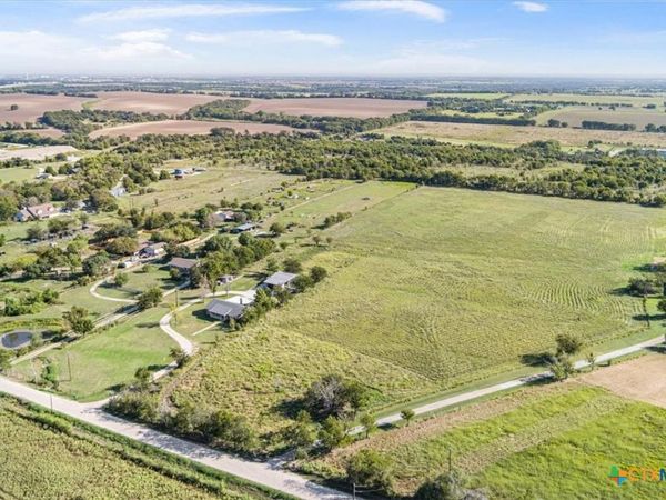 421 Southwinds Drive, Lorena, TX 76655