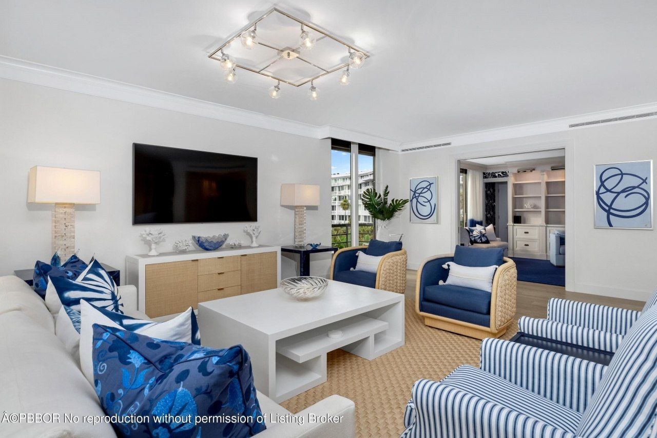 120 Sunset Avenue W, Unit 3A, Palm Beach, FL 33480 Photo