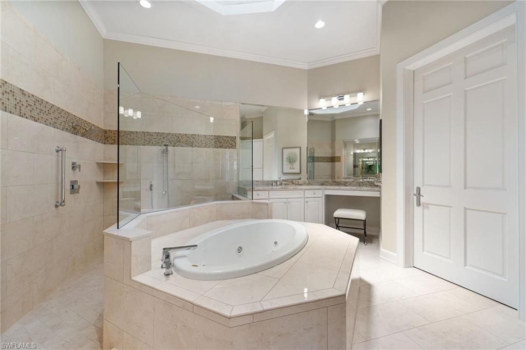 7091 Verde Way, Naples, FL 34108 Photo