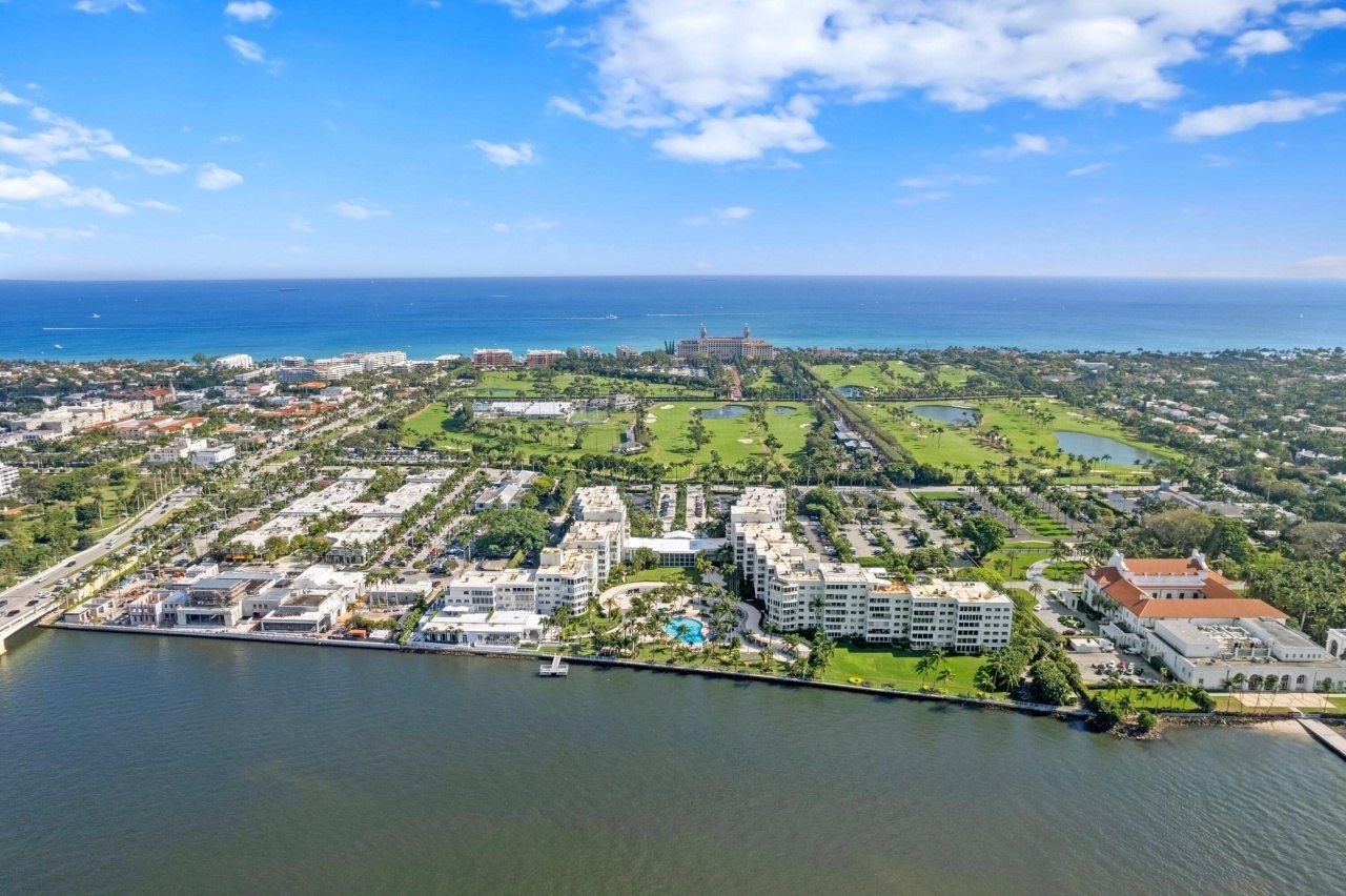 44 Cocoanut Row, Unit T11, Palm Beach, FL 33480 Photo